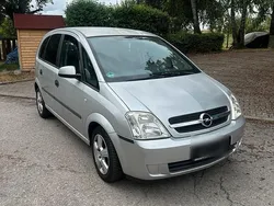 Silber Gebraucht 2005 Opel Meriva Van / Kleinbus | 1.500 € (Guter Preis)