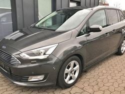 Grau Gebraucht 2018 Ford Grand C-Max Titanium Van / Kleinbus | 13.999 € (Guter Preis)