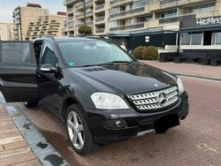 Schwarz Gebraucht 2008 Mercedes ML320 SUV | 6.500 € (Superpreis)