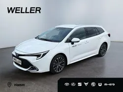 Weiss Gebraucht 2024 Toyota Corolla Club Kombi | 29.990 € (Fairer Preis)