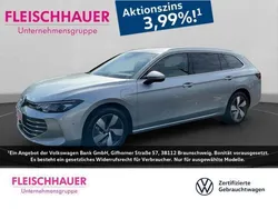 Silber Gebraucht 2024 VW Passat Business Kombi | 40.980 €