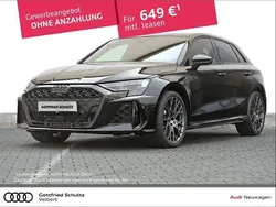 Schwarz Gebraucht 2025 Audi RS3 Sportback Comfort Kleinwagen | 69.890 € (Guter Preis)