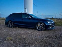 Blau Gebraucht 2020 Audi A4 Kombi | 23.000 €