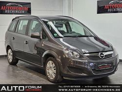 Grau Gebraucht 2012 Opel Zafira Family Van / Kleinbus | 4.890 € (Fairer Preis)