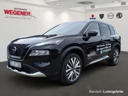 Diamond black Gebraucht 2024 Nissan X-Trail Tekna+ SUV | 44.710 €