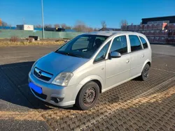 Silber Gebraucht 2006 Opel Meriva Van / Kleinbus | 1.700 € (Fairer Preis)