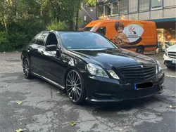 Schwarz Gebraucht 2012 Mercedes E350 AMG Limousine | 15.800 € (Etwas zu teuer)