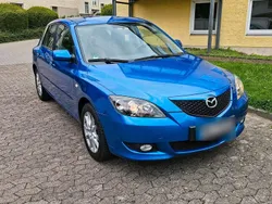 Blau Gebraucht 2004 Mazda 3 Inclusive Limousine | 3.300 € (Etwas zu teuer)