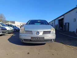 Space grau Gebraucht 2002 Renault Vel Satis Privilege Kleinwagen | 2.100 €