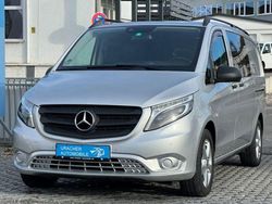 Silber Gebraucht 2015 Mercedes Vito Van / Kleinbus | 21.790 € (Fairer Preis)