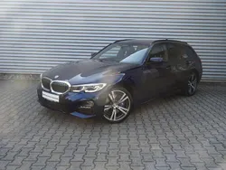 Individual tansanitblau Gebraucht 2021 BMW 330e M Sport Kombi | 34.675 € (Fairer Preis)