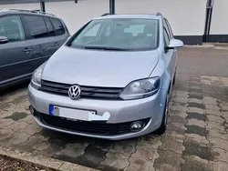 Silber Gebraucht 2011 VW Golf Plus Cross Comfortline Van / Kleinbus | 7.500 € (Fairer Preis)