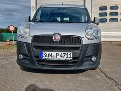 Silber Gebraucht 2013 Fiat Doblò Van / Kleinbus | 5.900 € (Fairer Preis)