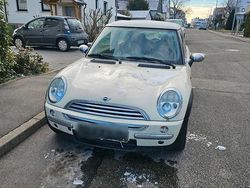 Weiß Gebraucht 2003 Mini ONE Kleinwagen | 1.099 €