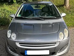 Grau Gebraucht 2004 Smart ForFour Passion Kleinwagen | 1.000 € (Guter Preis)