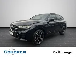Schwarz Gebraucht 2025 VW Touareg R-line SUV | 94.990 €