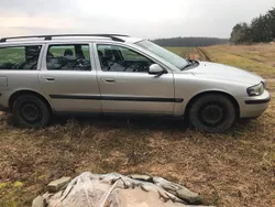 Silber Gebraucht 2002 Volvo V70 Kombi | 1.500 € (Etwas zu teuer)