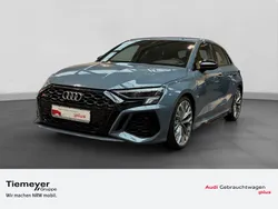 Grau Gebraucht 2022 Audi RS3 Sportback Sport Kleinwagen | 54.440 € (Etwas zu teuer)