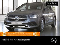 Grau Gebraucht 2021 Mercedes GLA180 Style SUV | 28.890 € (Fairer Preis)