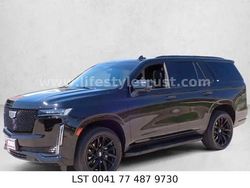 Schwarz Gebraucht 2023 Cadillac Escalade SUV | 89.183 €