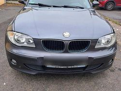 Grau Gebraucht 2005 BMW 116 Kleinwagen | 1.700 €