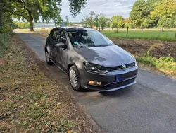 Grau Gebraucht 2015 VW Polo Kleinwagen | 6.500 € (Fairer Preis)