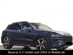 Blau Gebraucht 2025 Porsche Cayenne S E-Hybrid Chrono SUV | 146.120 € (Fairer Preis)