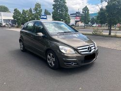 Silber Gebraucht 2010 Mercedes B180 Van / Kleinbus | 2.700 € (Superpreis)