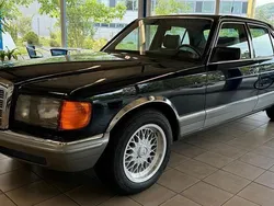 Blau Gebraucht 1984 Mercedes 380 Limousine | 22.000 €