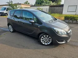 Grau Gebraucht 2014 Opel Meriva Innovation Van / Kleinbus | 4.499 € (Guter Preis)