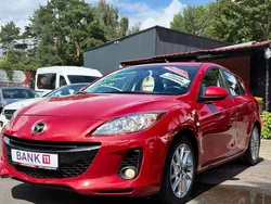 Velocity red Gebraucht 2013 Mazda 3 Edition Limousine | 8.499 € (Guter Preis)