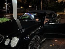 Schwarz Gebraucht 2001 Mercedes CLK200 Avantgarde Cabrio | 4.000 € (Etwas zu teuer)