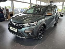 Grün Neu 2025 Dacia Jogger Extreme Van / Kleinbus | 22.490 € (Fairer Preis)