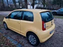 Gelb Gebraucht 2013 Skoda Citigo Kleinwagen | 2.400 € (Fairer Preis)
