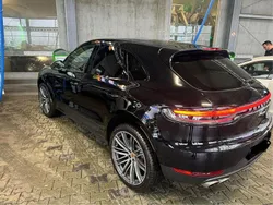 Schwarz Gebraucht 2020 Porsche Macan S SUV | 63.500 € (Teuer)