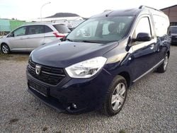 Blau marine Gebraucht 2018 Dacia Dokker Comfort Van / Kleinbus | 9.999 € (Fairer Preis)