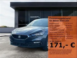Grau Gebraucht 2024 Seat Leon Style Limousine | 31.960 € (Etwas zu teuer)