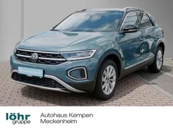 Petroleum blue metallic Gebraucht 2024 VW T-Roc Style SUV | 25.970 € (Superpreis)