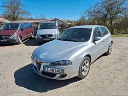Silber Gebraucht 2007 Alfa Romeo 147 Distinctive Kleinwagen | 1.650 € (Fairer Preis)