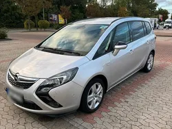 Silber Gebraucht 2013 Opel Zafira Tourer Van / Kleinbus | 4.900 € (Fairer Preis)