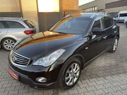 Schwarz Gebraucht 2011 Infiniti Ex30 SUV | 14.000 €