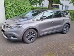 Grau Gebraucht 2021 Renault Espace Business Van / Kleinbus | 23.800 € (Fairer Preis)