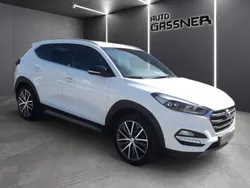 Weiß Gebraucht 2018 Hyundai Tucson Passion Plus SUV | 17.490 € (Fairer Preis)