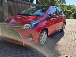 Rot Gebraucht 2014 Toyota Yaris Comfort Kleinwagen | 10.990 € (Fairer Preis)