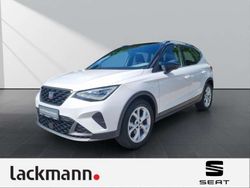 Candy weiss Gebraucht 2024 Seat Arona FR SUV | 23.490 € (Fairer Preis)