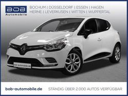 Weiß Gebraucht 2019 Renault Clio IV Collection Limousine | 8.880 € (Fairer Preis)