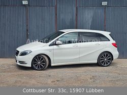 Weiß Gebraucht 2012 Mercedes 200 Edition 1 Limousine | 10.980 € (Guter Preis)