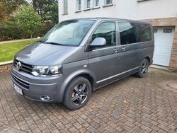 Grau Gebraucht 2014 VW Multivan Highline Van | 22.800 € (Superpreis)