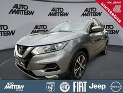 Grau Gebraucht 2019 Nissan Qashqai N-Way SUV | 15.590 € (Fairer Preis)