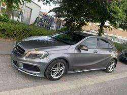 Gebraucht 2015 Mercedes A160 AMG line Limousine | 16.384 €